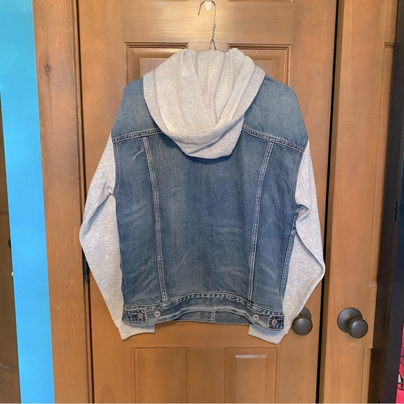 American Eagle Jacket - Picture 3 of 6